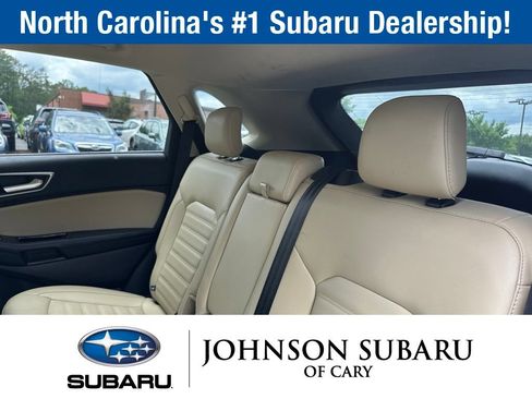 Used 2019 Ford Edge SEL w/ Equipment Group 201A AWD/4WD image 20