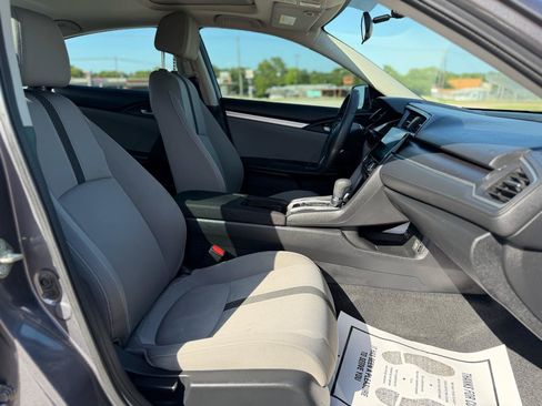 Used 2018 Honda Civic EX image 18