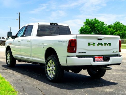 New 2026 RAM 3500 Laramie AWD/4WD image 8