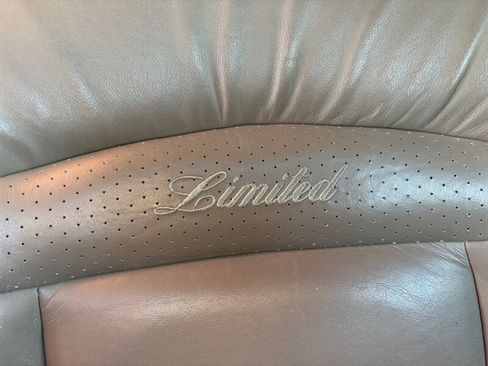 Used 1999 Ford Explorer Limited image 19