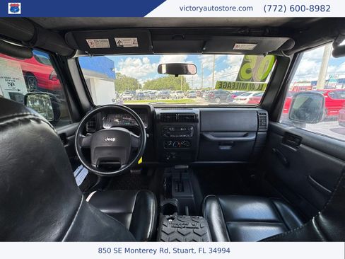 Used 2005 Jeep Wrangler X AWD/4WD image 16