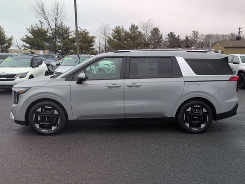 New 2026 Kia Carnival EX image 8