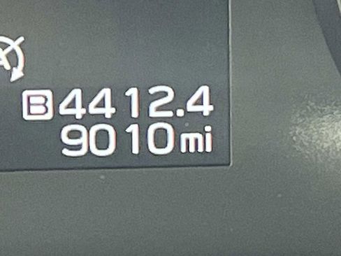 Used 2024 Subaru Impreza 2.0i image 32