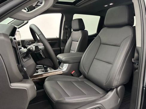 New 2026 GMC Sierra 1500 Elevation w/ Elevation Premium Package image 17