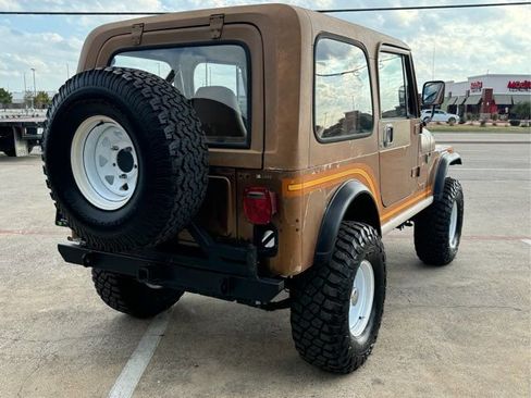 Used 1985 Jeep CJ 7 image 6