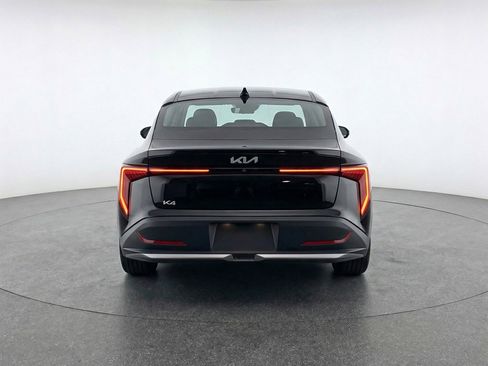 Used 2025 Kia K4 FWD image 7