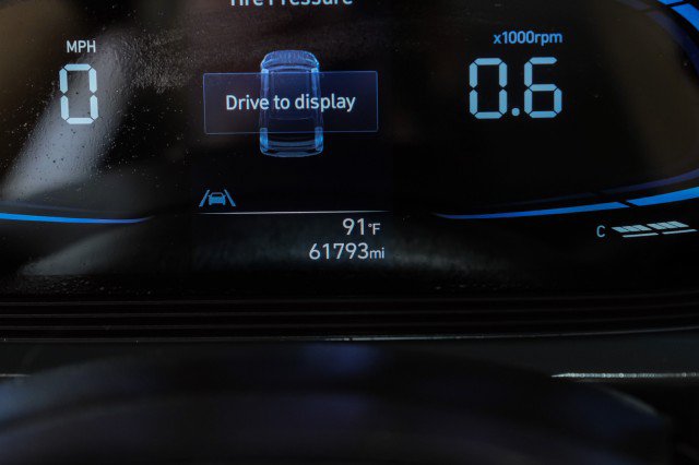 Used 2024 Hyundai Venue SEL FWD image 19