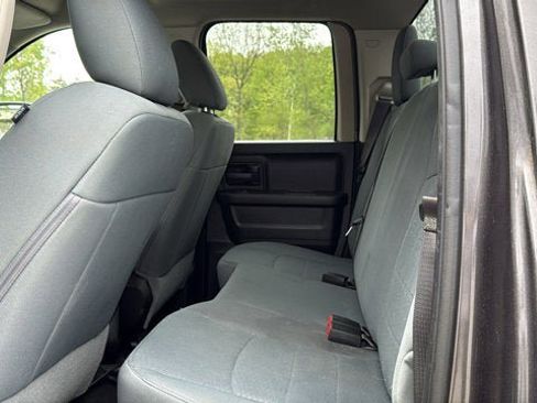 Used 2019 RAM 1500 Express w/ Express Value Package AWD/4WD image 24