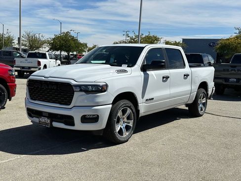 New 2026 RAM 1500 Express RWD image 2