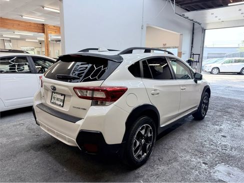 Used 2018 Subaru Crosstrek 2.0i Premium w/ Eyesight System AWD/4WD image 3