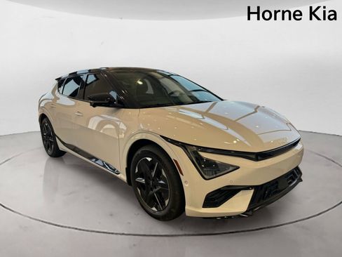 New 2026 Kia EV6 GT-Line RWD image 2