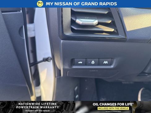 New 2026 Nissan Sentra SL image 13