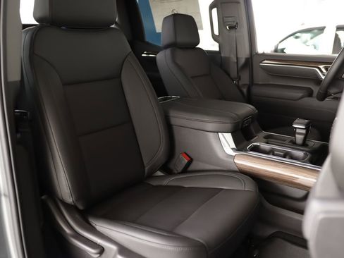 New 2026 Chevrolet Silverado 1500 LT Trail Boss w/ Convenience Package II image 32