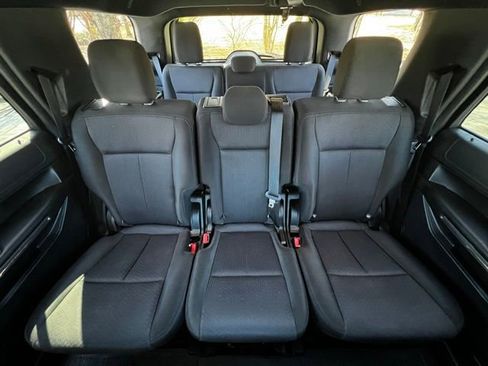 Used 2019 Ford Expedition XLT image 26