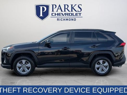 Used 2022 Toyota RAV4 XLE w/ Convenience Package AWD/4WD image 4