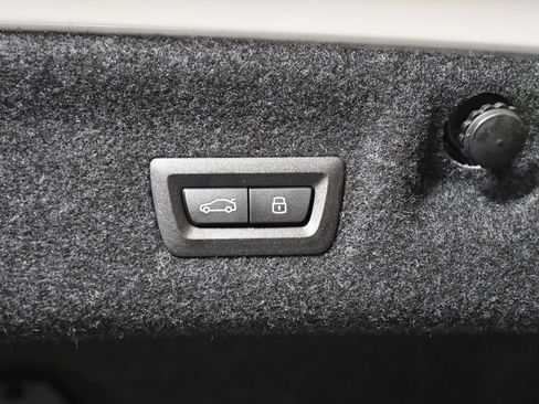 New 2026 BMW 440i xDrive Coupe w/ Premium Package image 9