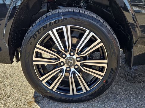 New 2026 Lexus LX 700h Luxury image 11