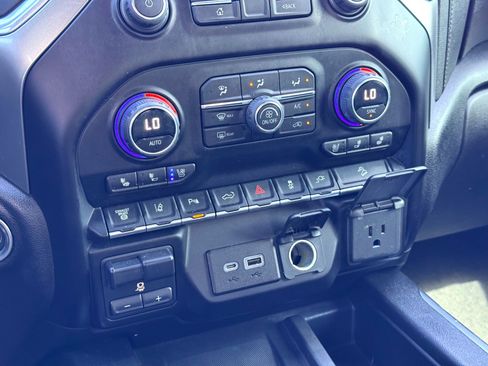 Used 2023 Chevrolet Silverado 2500 LTZ w/ LTZ Plus Package image 30