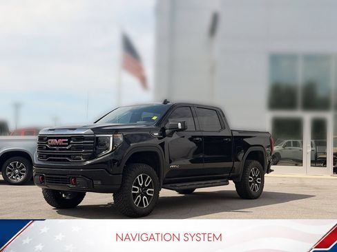 Used 2023 GMC Sierra 1500 AT4 w/ AT4 Premium Package AWD/4WD image 2
