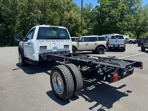 Used 2025 Ford F550 2WD Regular Cab Super Duty w/ XL Chrome Package image 6