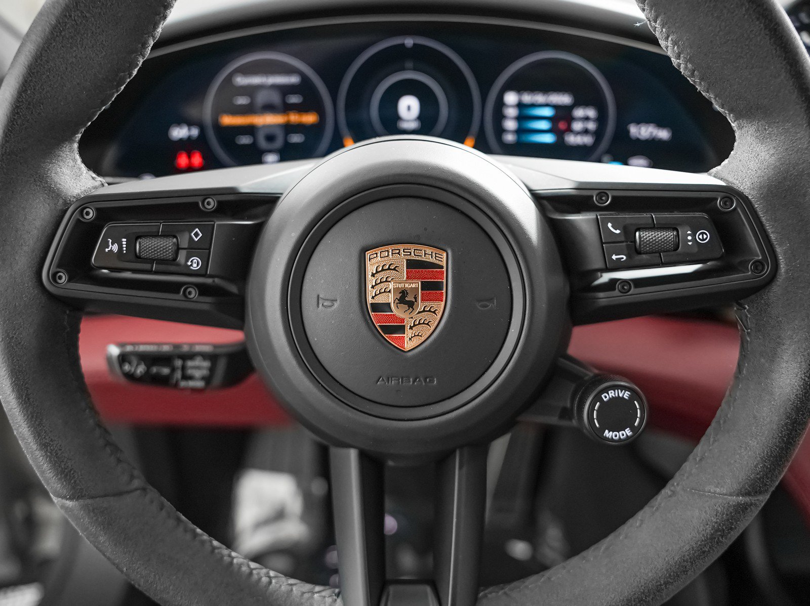 Certified 2023 Porsche Taycan GTS w/ Premium Package (P6U) AWD/4WD image 16