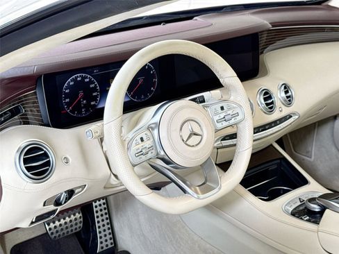 Used 2019 Mercedes-Benz S 560 Cabriolet image 16