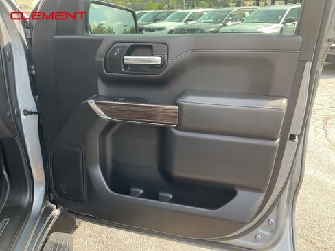 Used 2022 Chevrolet Silverado 1500 LT Trail Boss w/ Bed Protection Package image 30