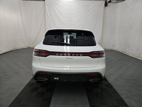 Used 2023 Porsche Macan AWD/4WD image 7