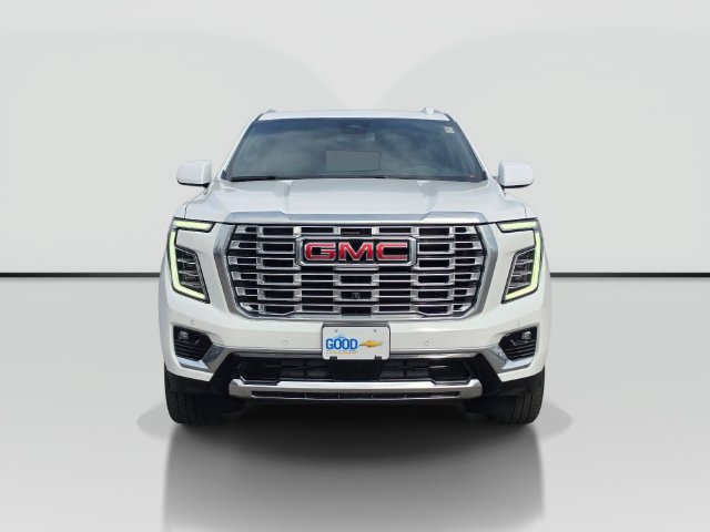 Used 2025 GMC Yukon XL Denali AWD/4WD image 8