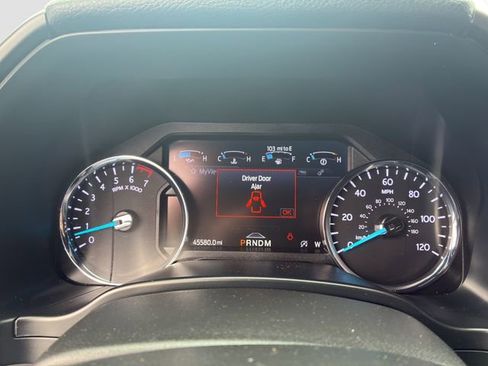 Used 2021 Ford Expedition Max Limited image 12