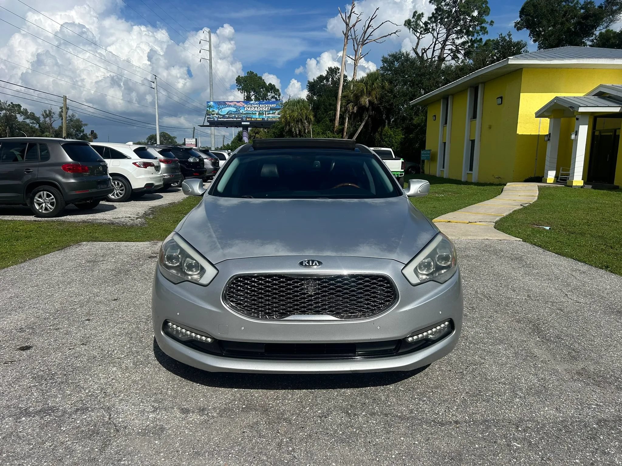 Used 2016 Kia K900 Luxury RWD image 5