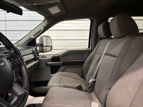 Used 2019 Ford F250 XLT AWD/4WD image 18