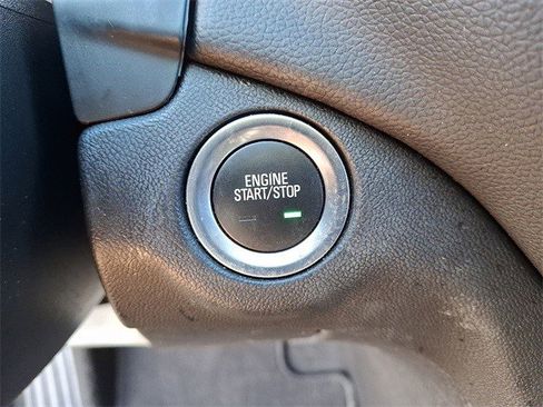 Certified 2024 Chevrolet Equinox LT image 18