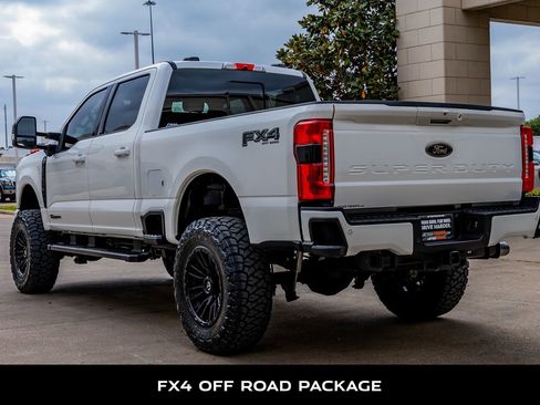 Used 2026 Ford F250 Lariat w/ Black Appearance Package image 7