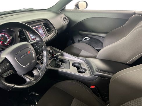 Used 2023 Dodge Challenger R/T w/ Blacktop Package image 23