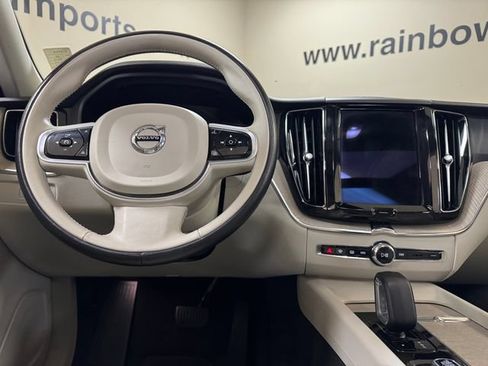 Used 2023 Volvo XC60 B5 Plus w/ Protection Package Premier FWD image 9