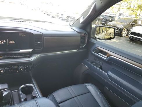 Used 2023 Chevrolet Silverado 1500 High Country w/ Z71 Off-Road Package image 15