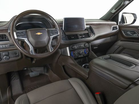 Used 2022 Chevrolet Tahoe LT image 17