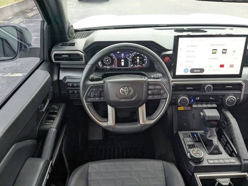 Used 2025 Toyota 4Runner TRD Sport image 17
