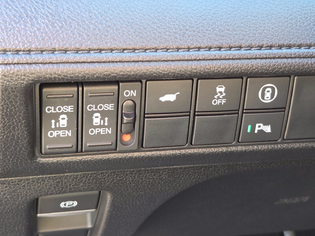 Used 2022 Honda Odyssey Touring image 12