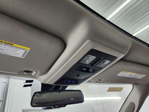 Used 2017 RAM 2500 Longhorn w/ Convenience Group image 12