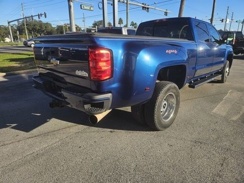Used 2015 Chevrolet Silverado 3500 High Country w/ Duramax Plus Package image 3