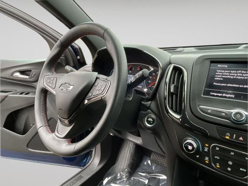 Used 2023 Chevrolet Equinox RS image 27