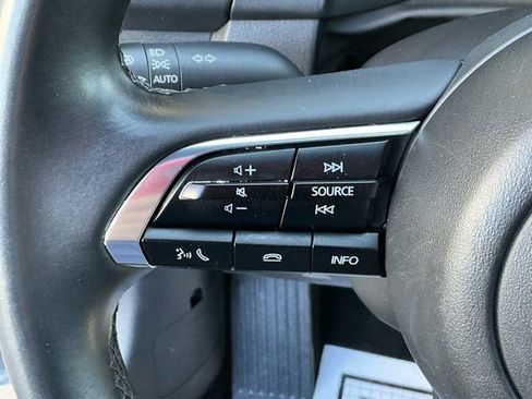 Used 2024 MAZDA MAZDA3 s image 28