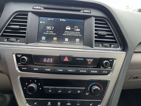 Used 2017 Hyundai Sonata Sport w/ Value Edition Package 02 FWD image 28