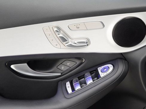 Certified 2022 Mercedes-Benz GLC 300 image 20