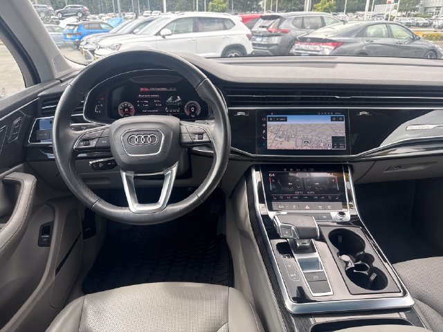 Used 2022 Audi Q7 3.0T Premium Plus w/ Premium Plus Package AWD/4WD image 22