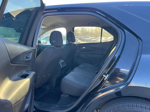 Used 2024 Chevrolet Equinox LT w/ LPO, Floor Liner Package image 18