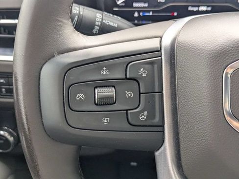 Used 2023 GMC Yukon XL SLT w/ SLT Luxury Package RWD image 25