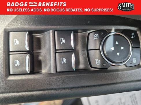Used 2025 Ford Expedition Platinum w/ Stealth Performance Package AWD/4WD image 27